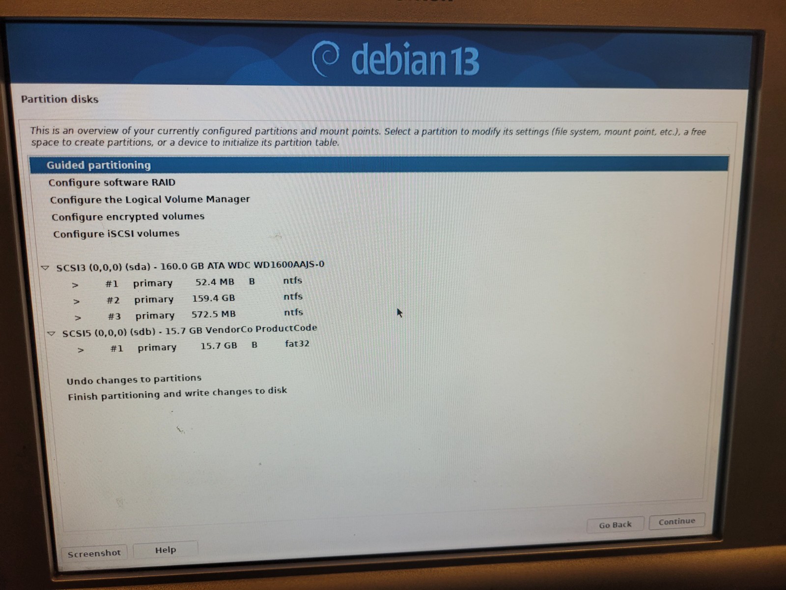 Debian 13 Linux "Trixie" x64 Installer on 16G USB Stick Rock Solid Linux Distro!