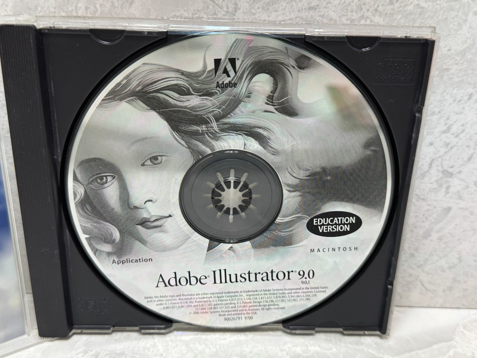 Adobe Illustrator 9.0 Education Version Mac CD w/ Serial Number Vintage 2000