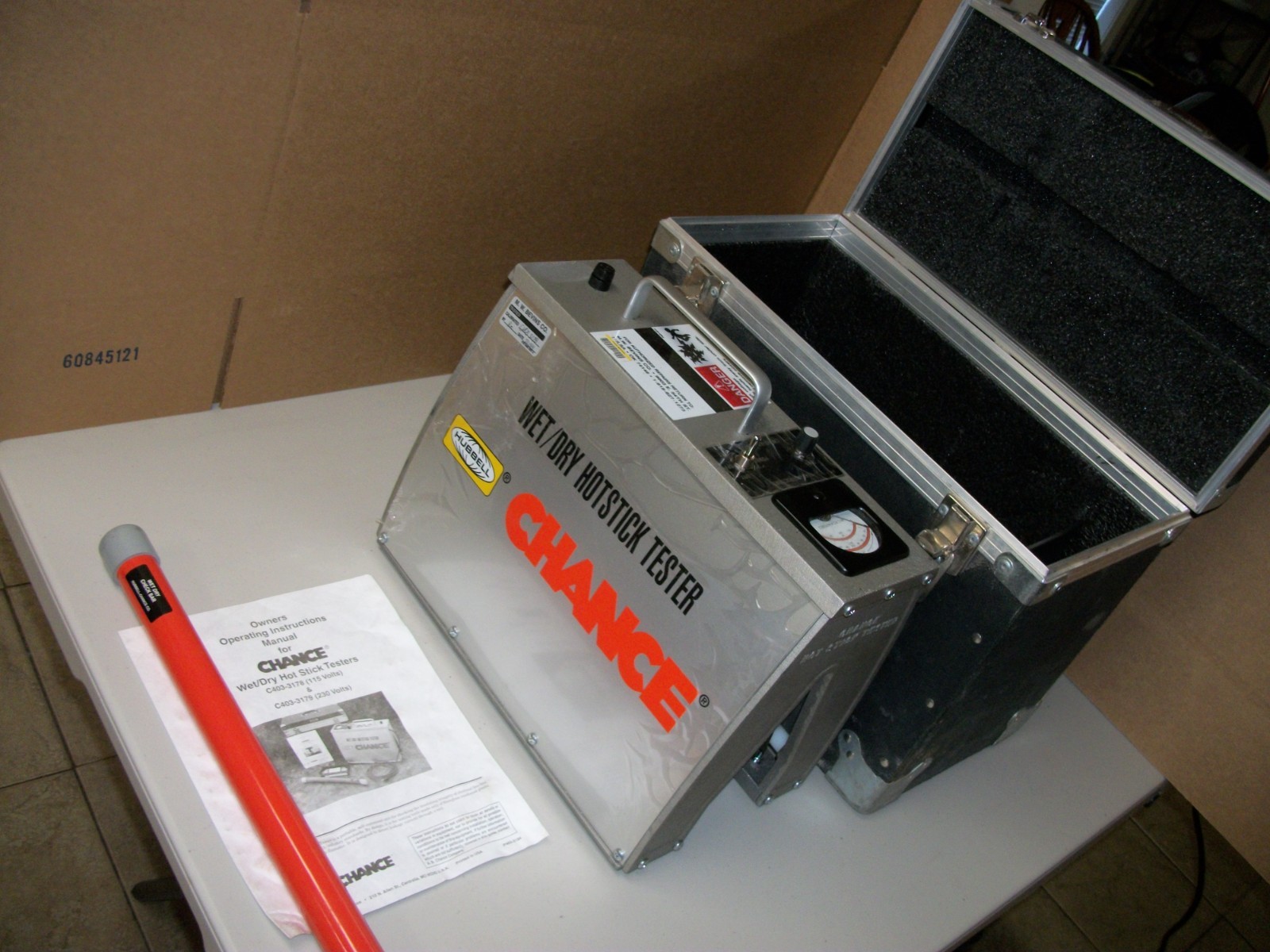HUBBELL CHANCE WET DRY HOTSTICK TESTER CAT # CC403-3178  HOT STICK CC4033178