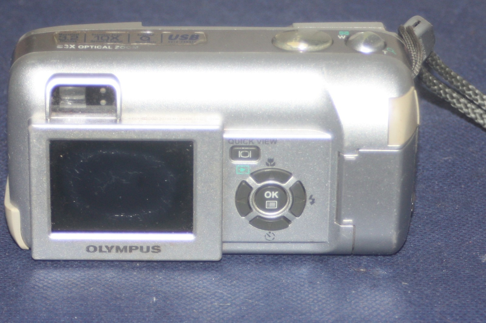 Olympus Camedia D-560 Zoom 3.2MP Digital Camera Tested