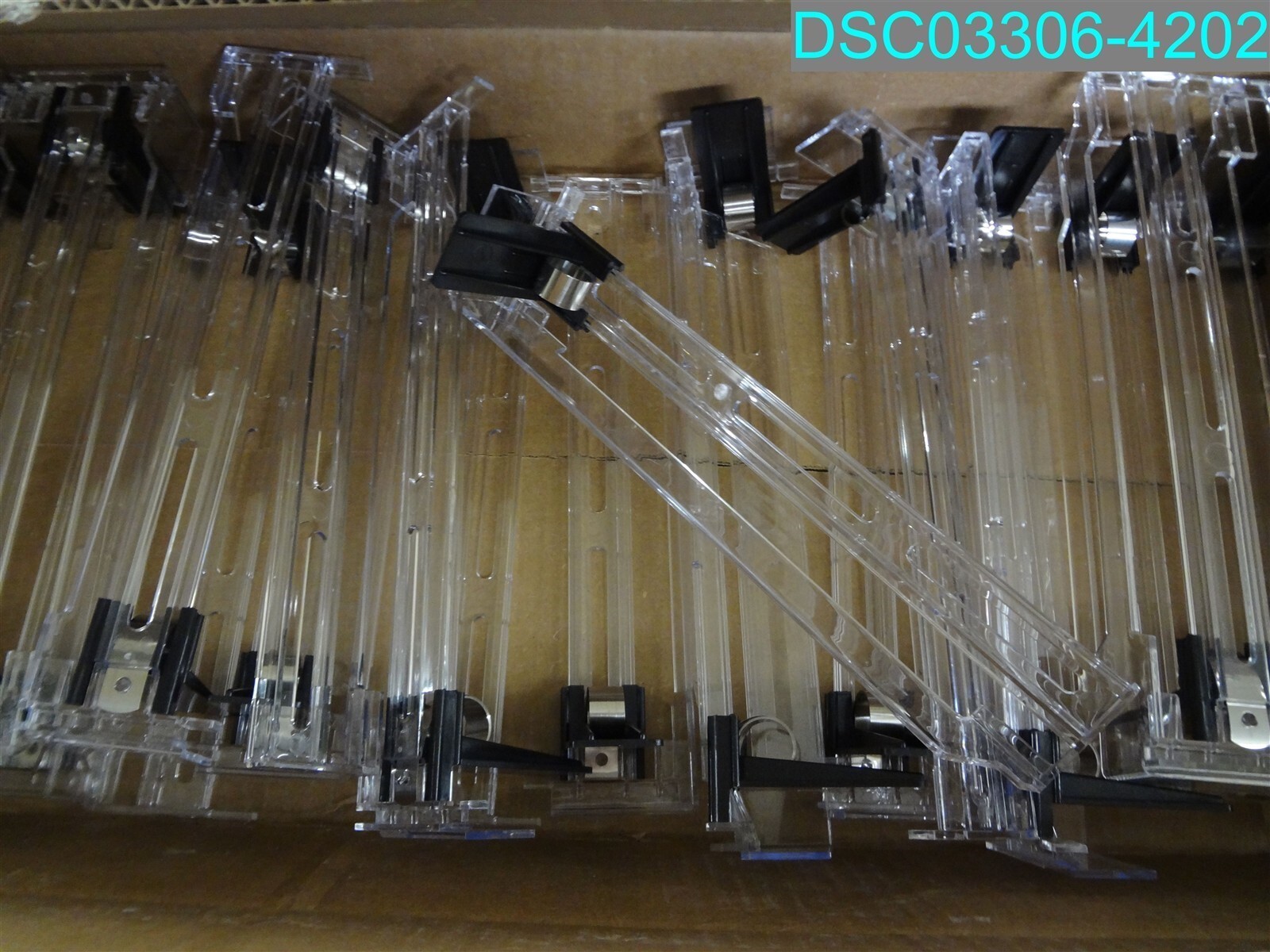703424 UNDER COUNTER SPRINGLOAD LARGE KIT