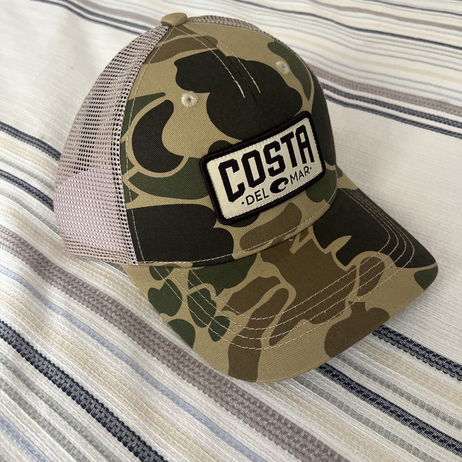 Costa Del Mar Men's Duck Camo Trucker One Size,