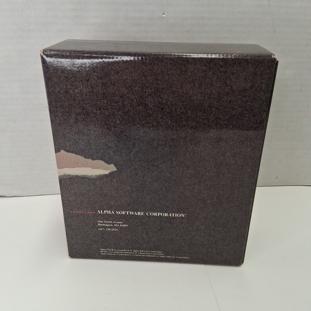Alpha Four Fully Relational Database Non-Programmers Manuals Diskette Incomplete