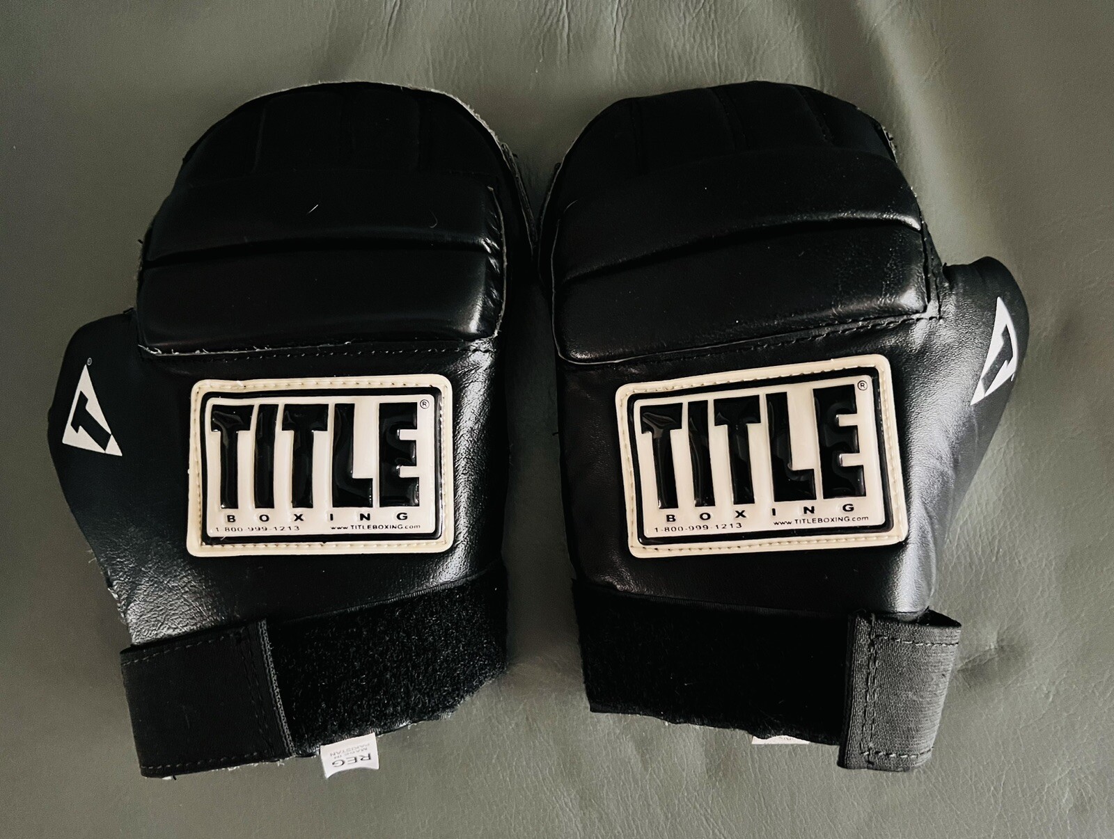TITLE BOXING Leather Super Speed Bag Gloves - Black REG