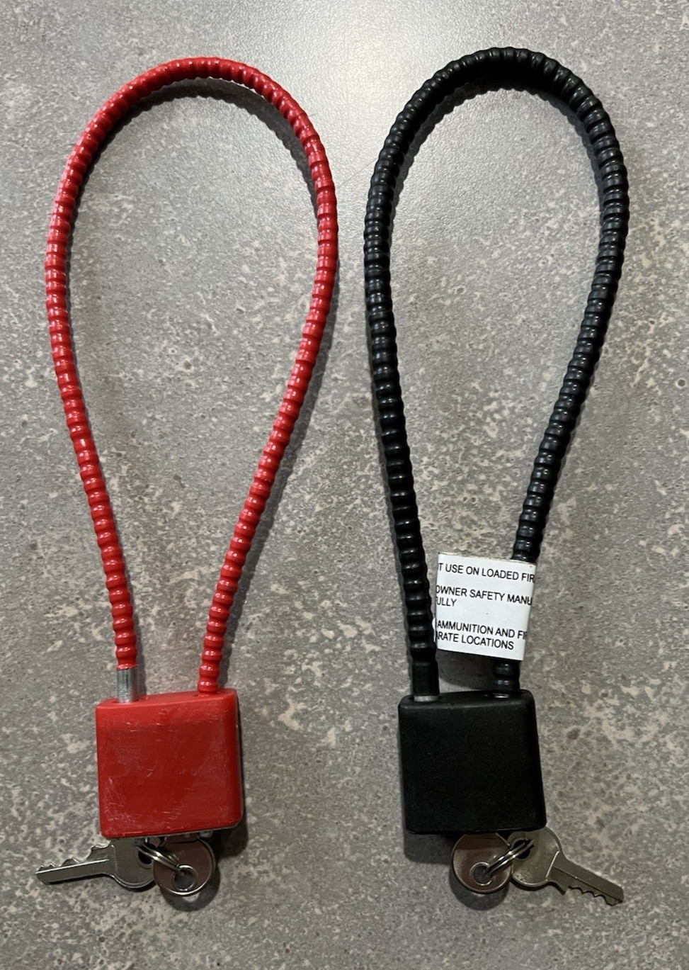 15 Inch Gun Lock, Red Or Black
