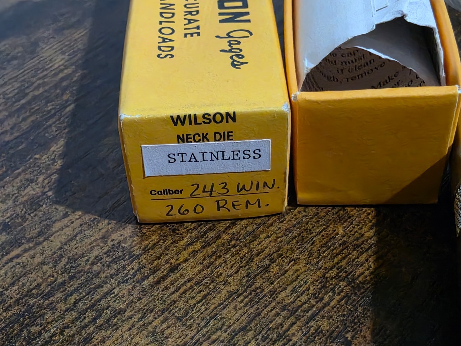 L.E. Wilson Stainless Neck Die - 243 Winchester / 260 Remington