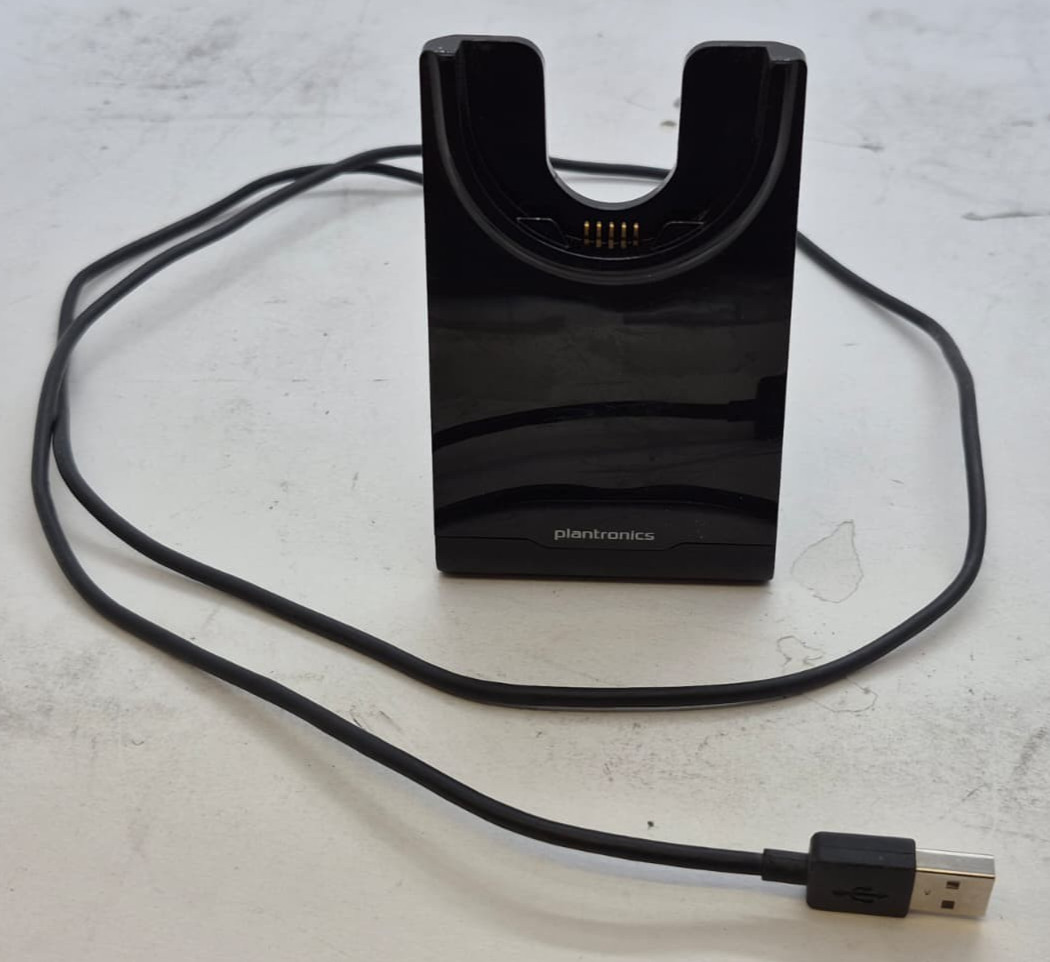 Plantronics B825 Voyager Wireless Bluetooth Headset W/ Wired Charging Base