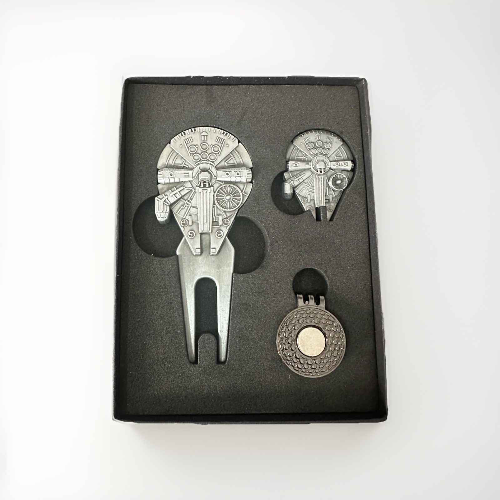 New! Ball Marker and Divot Tool Star Wars Millennium Falcon Magnetic May The 4th