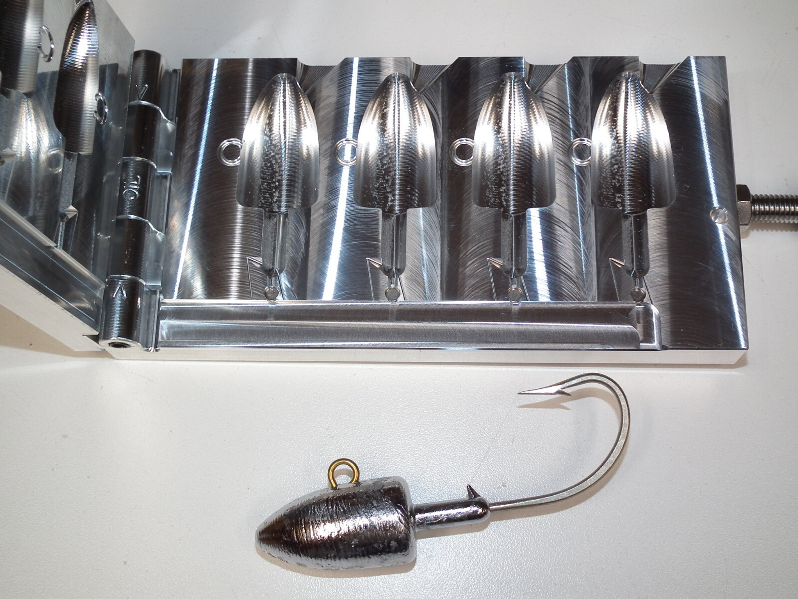 Saltwater Bullet Jig -4 mold 8oz Production CNC Aluminum USA