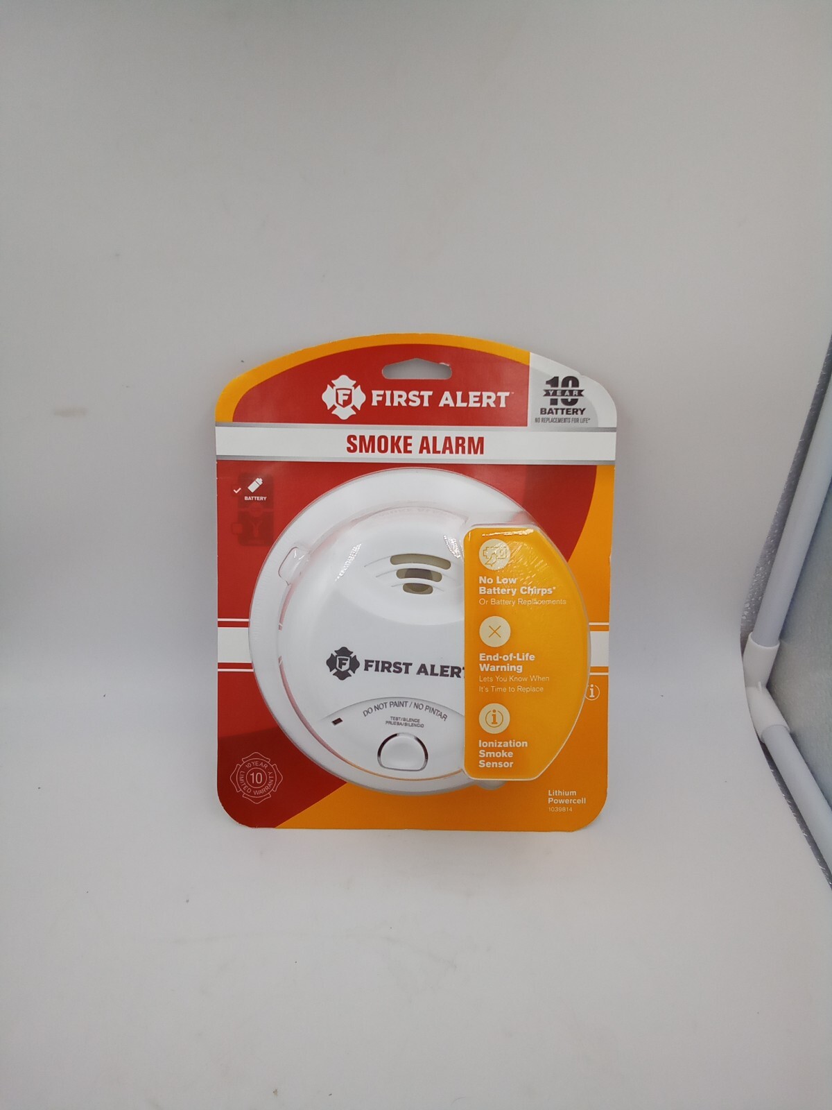First Alert Battery-Powered Ionization Smoke Detector