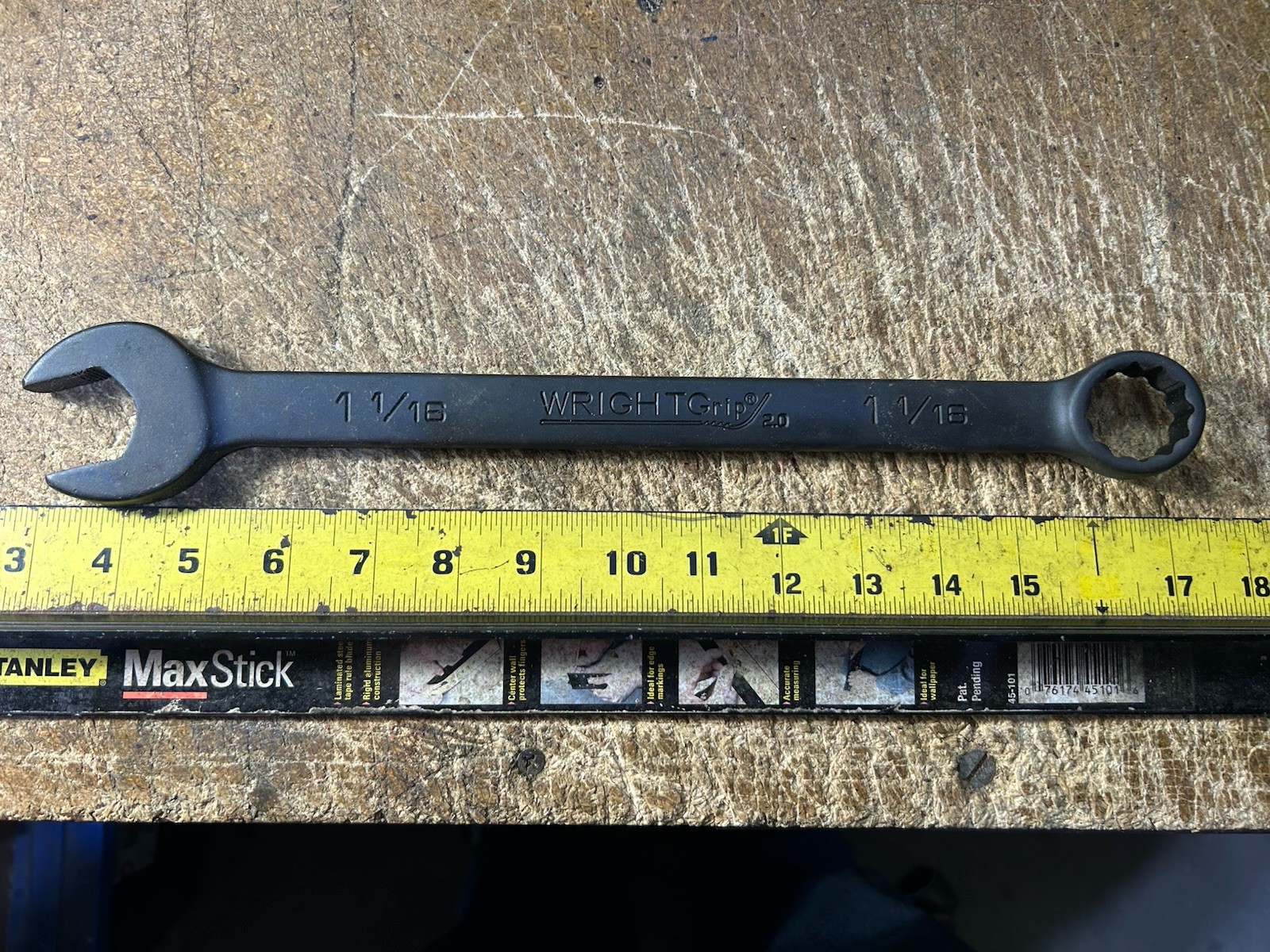 Wright Grip 2.0 31134 Black Oxide Combination Wrench 12 Point 1-1/16”