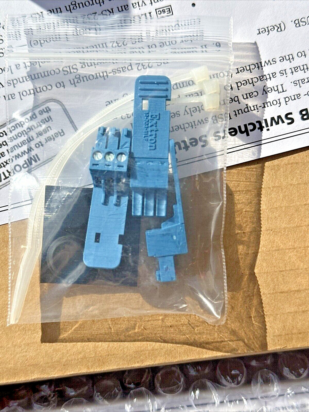 Extron SW2 USB Two Input USB Switcher 60-952-02 Complete Box New