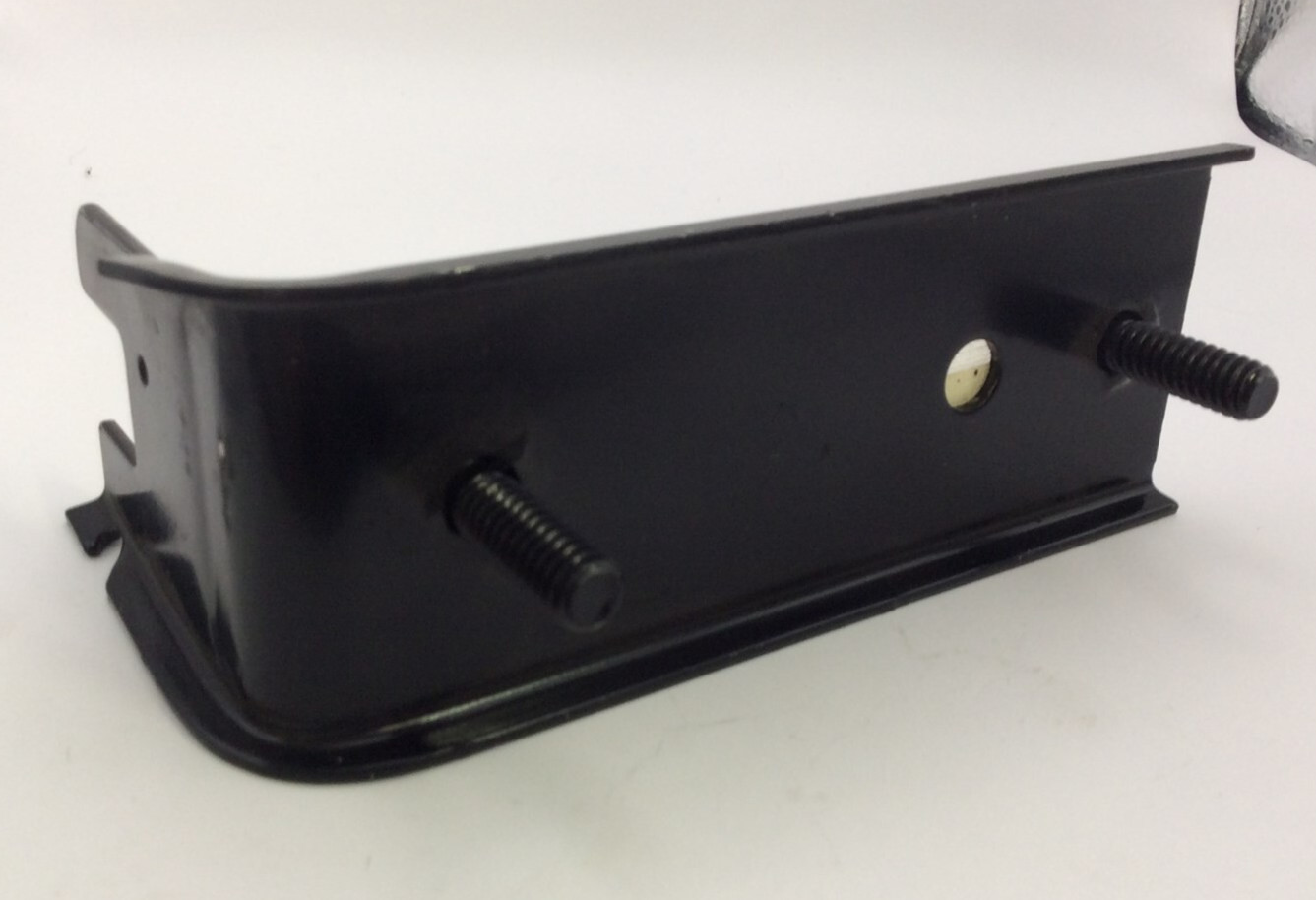 Polaris 1011985-067 New OEM Right Side Headlight Mounting Bracket 1994 500 Class
