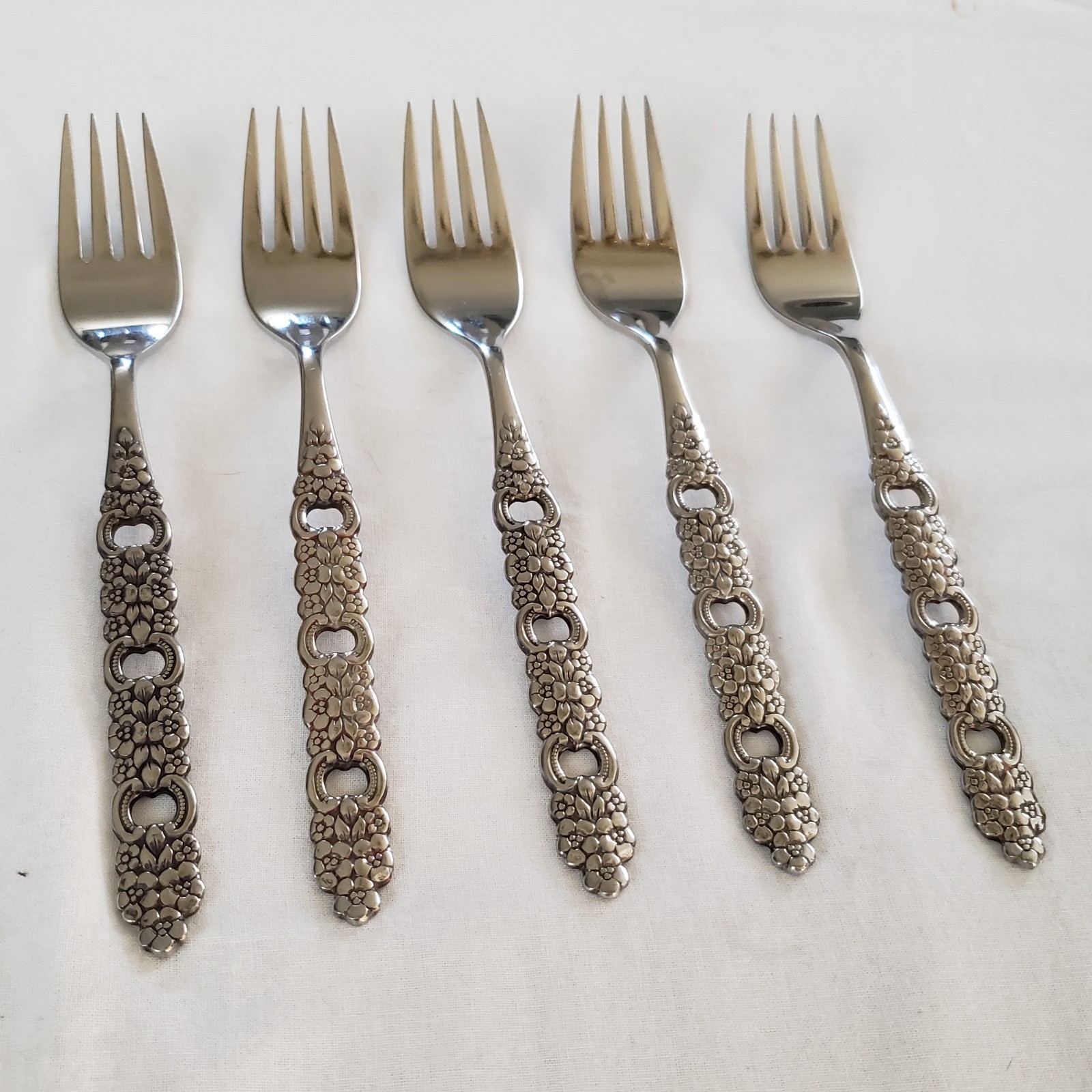 VTG Oneida Community Stainless VIOLA VOILA Dinner Fork 7-3/8"  You Pick How Many
