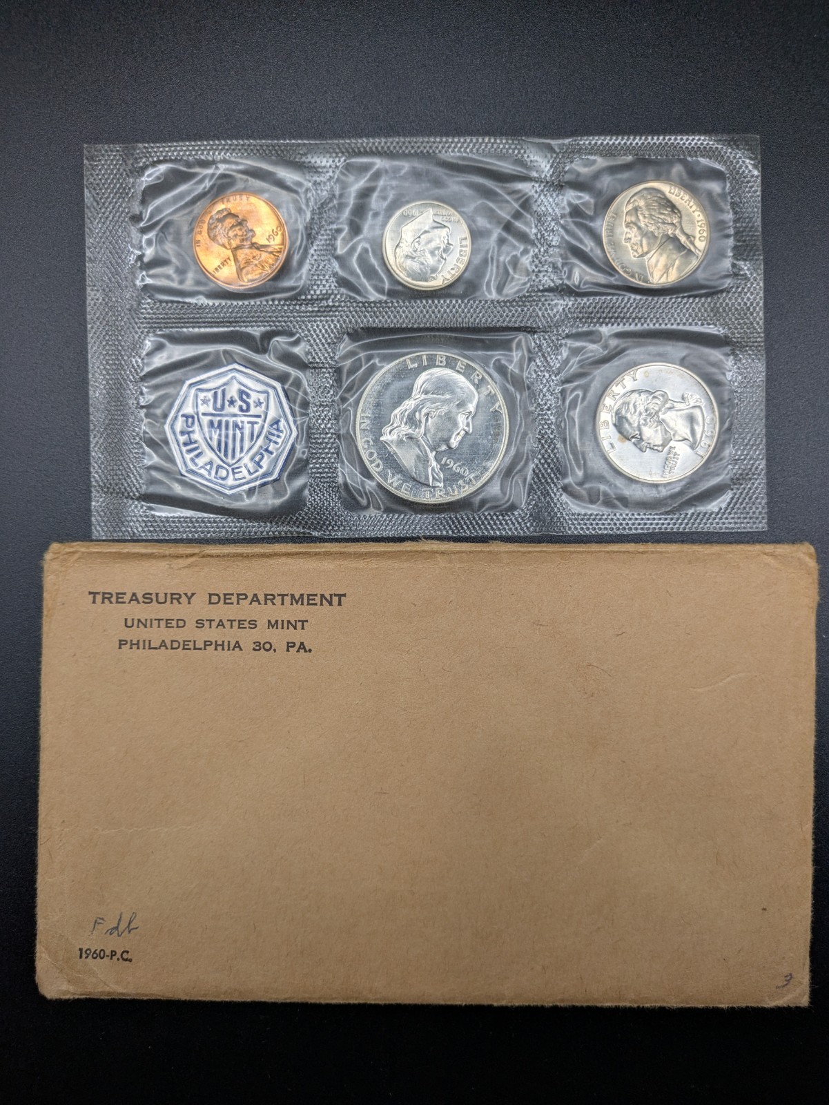 1960 U.S. Mint Set Philadelphia Uncirculated Business Strike Original Envelope