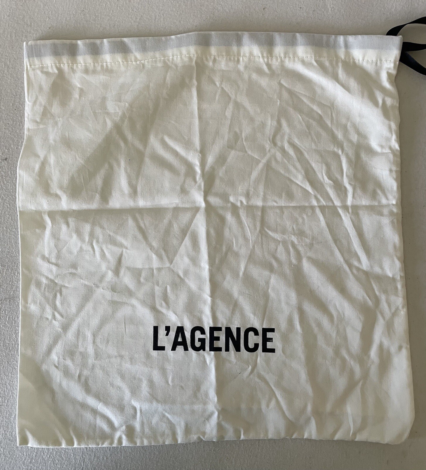 L'agence dust bag 14*15