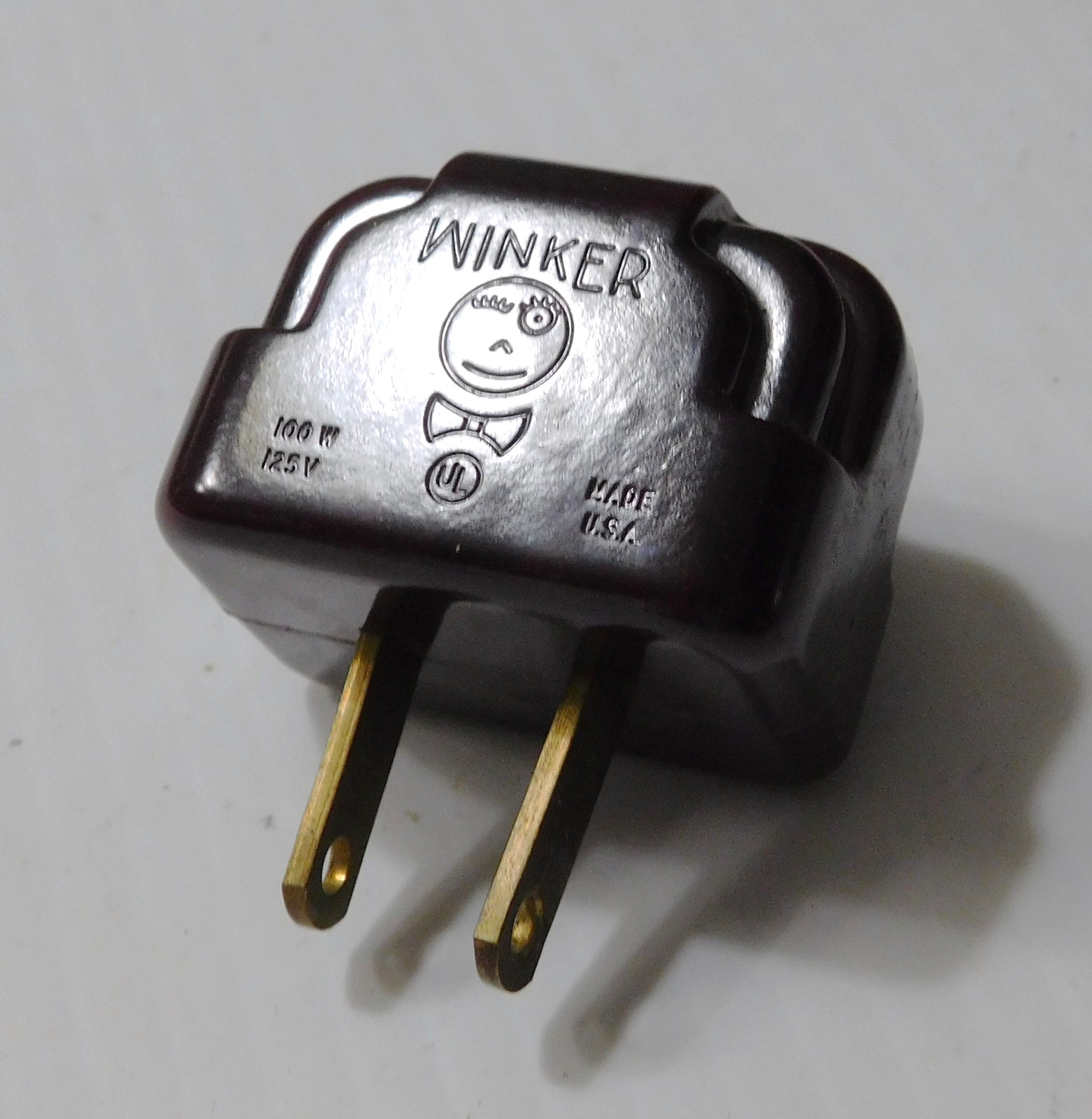 1960'S BAKELITE "WINKER" MAGIC FLASHER LIGHT ACCESSORY - ORIGINAL PACKAGING