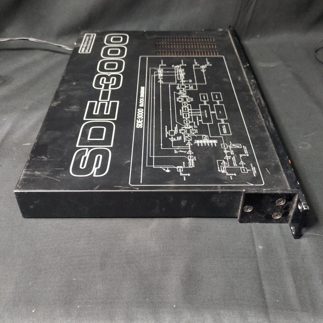 Roland SDE-3000 Digital Delay Junk LCD Display Issue