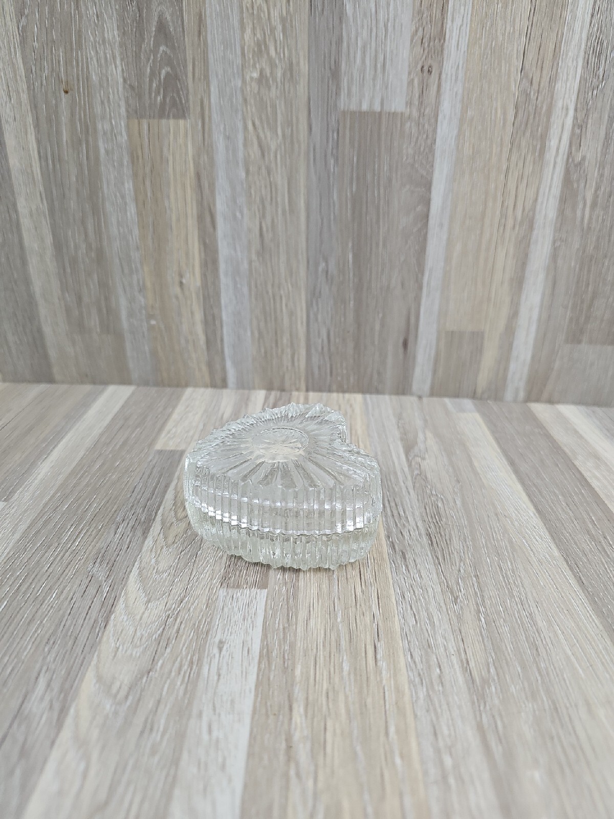 Alco Crystal Heart Box ~ 2½ Inch