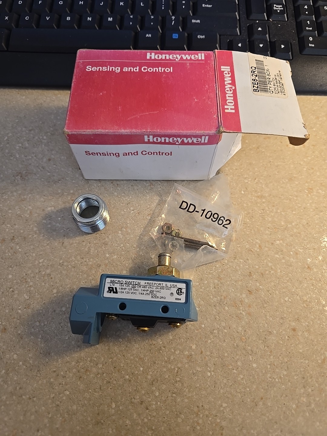 Micro Switch Honeywell BEZ6-2RQ168 Microswitch NEW N.O./N.C. SPDT