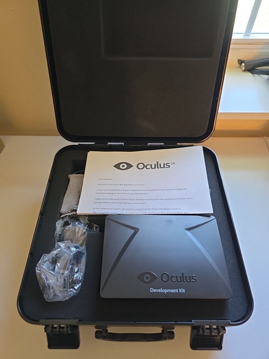 Oculus Development Kit DK Virtual Reality Headset with Case Kickstarter Original
