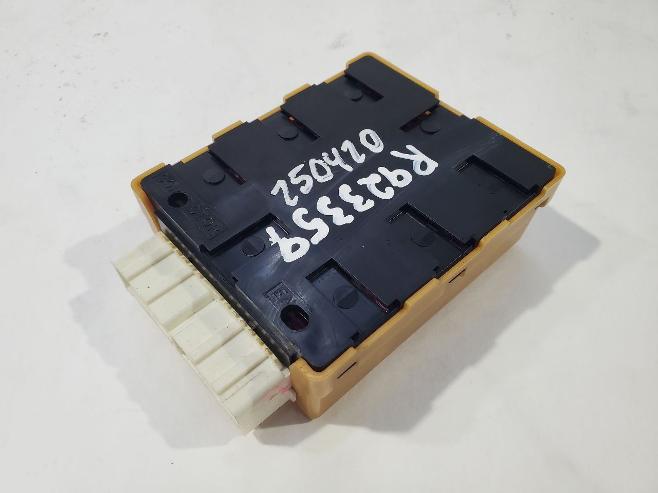 1990 1991 Ford Thunderbird OEM f1vf-19a366-ab Theft Control Module