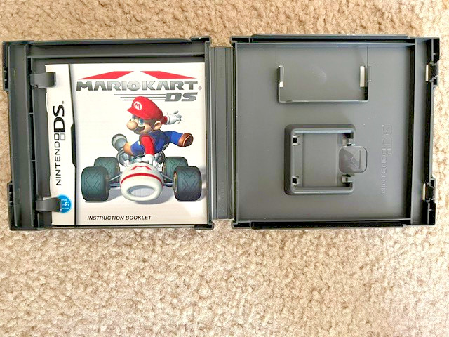Mario Kart DS Nintendo DS Case w/ Manual - Game Not Included