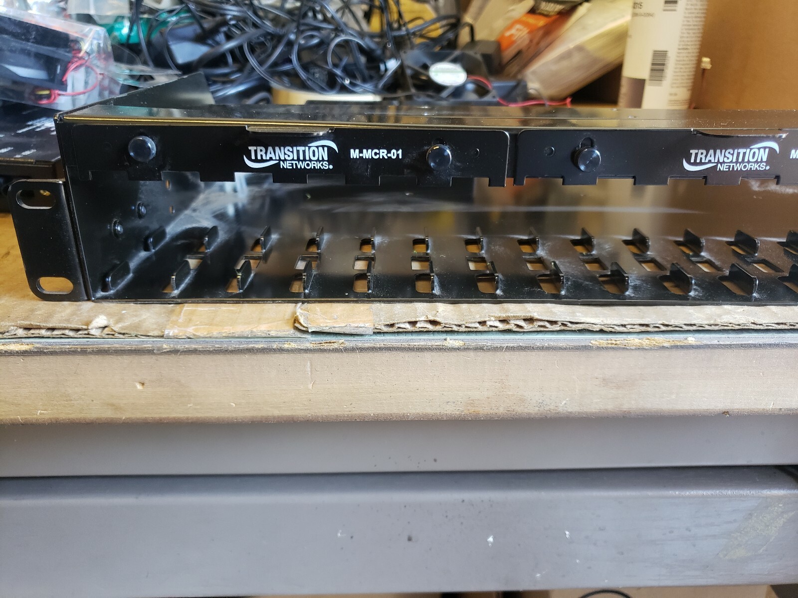 Milan Technology M-MCR-01 Mini Chas Tray Rm USED