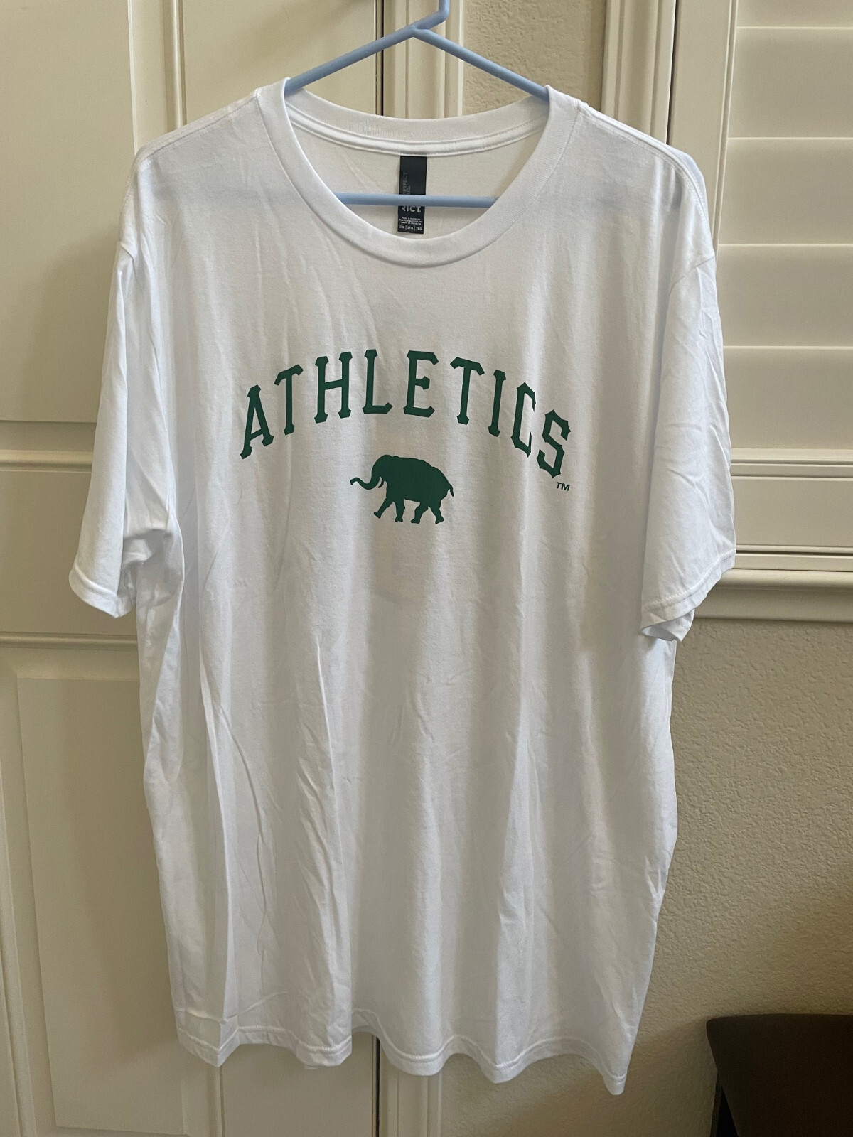 SACRAMENTO A's ATHLETICS 2025 Season Ticket Holder T-Shirt Sz XL or 2XL NEW