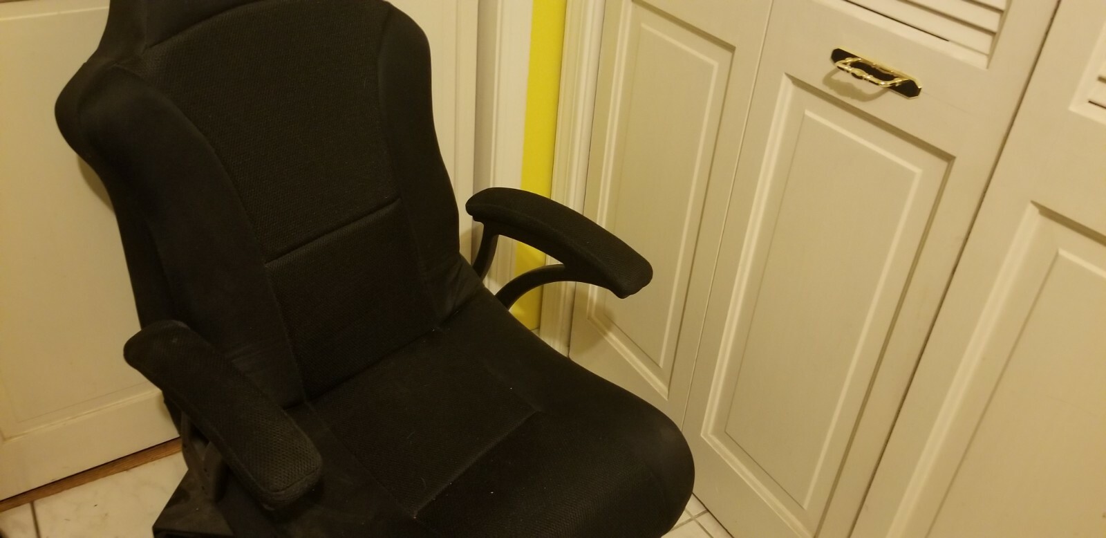 Xpro 300 Video Rocker Gaming Chair