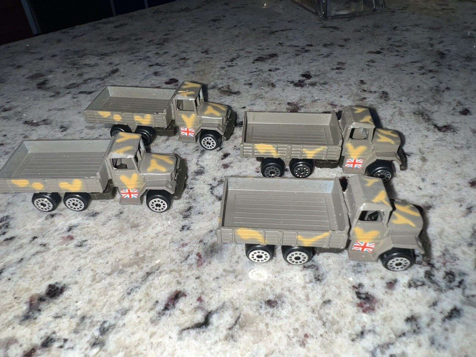 4 ZYLMEX  VINTAGE T 433 MILITARY CARGO TRUCK, MADE IN HONG KONG Union Jack