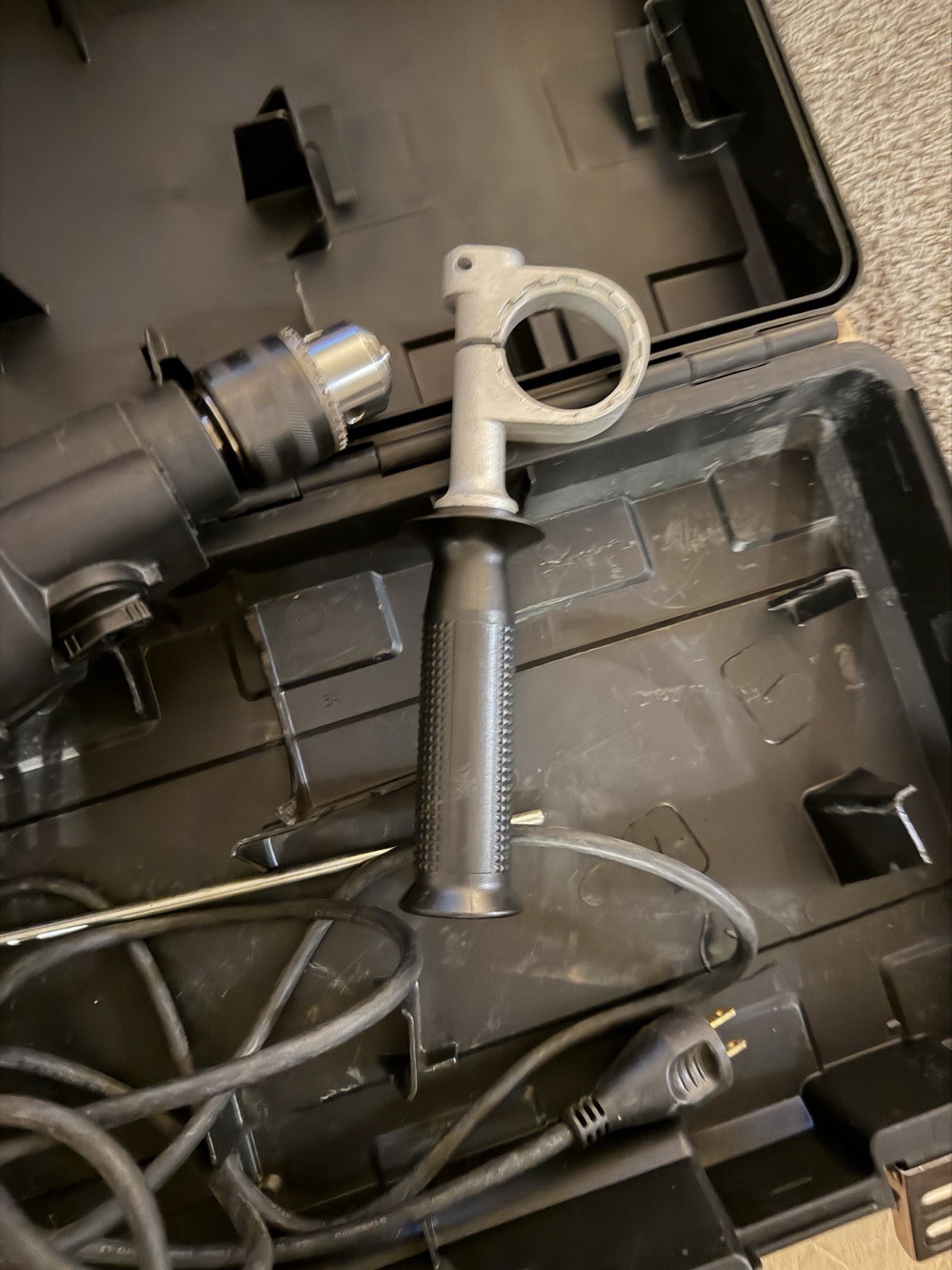 DeWalt DW505 1/2" VSR Hammer Drill. Corded. With Case.