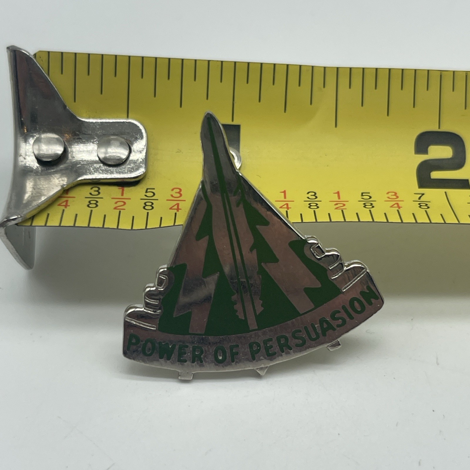 U.S. Military 13th Psychological Operations DI DUI Crest Pin POWER OFPERSUAISION