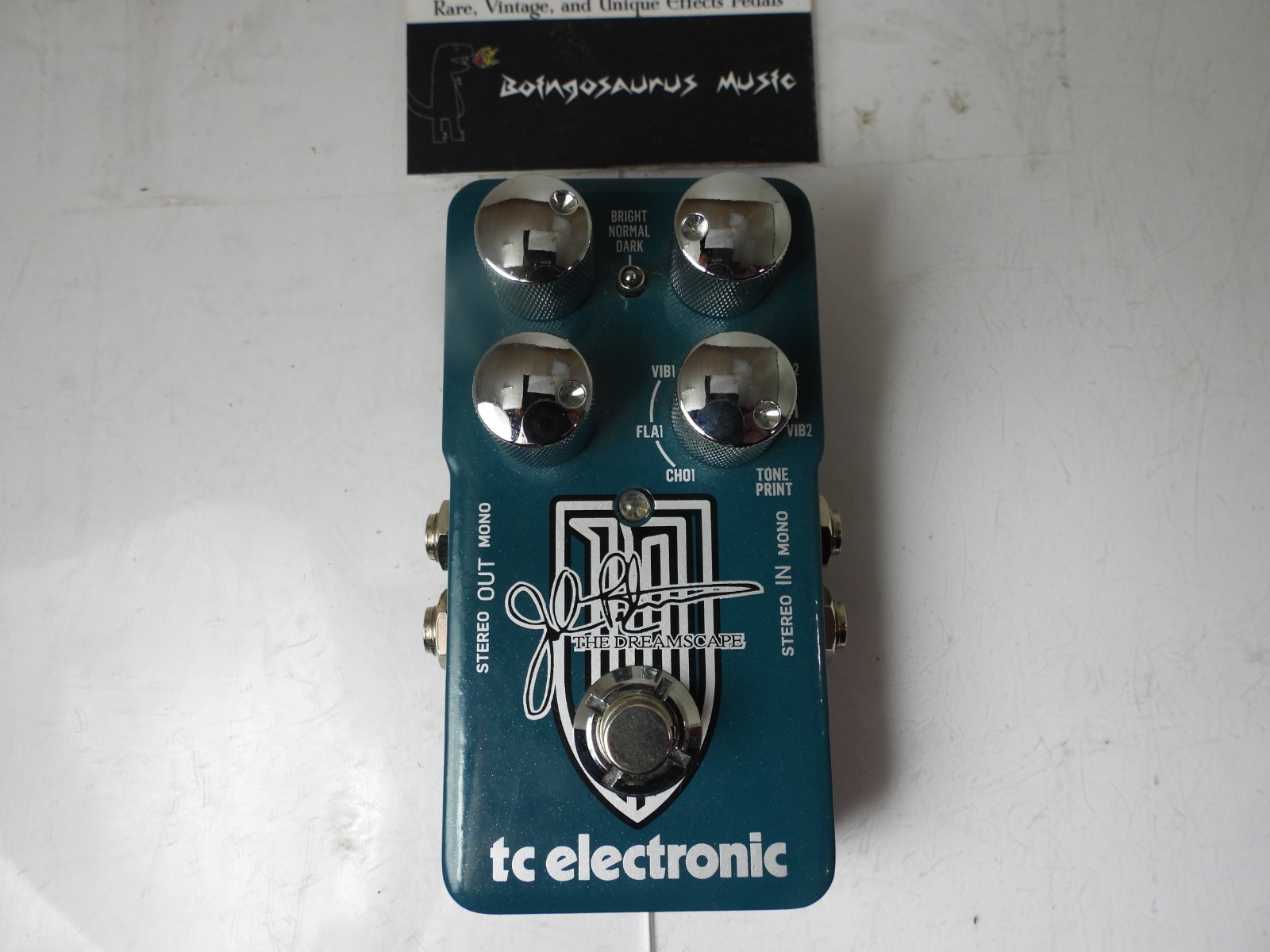 TC Electronics John Petrucci Dreamscape Modulation Effects Pedal Free USA Ship