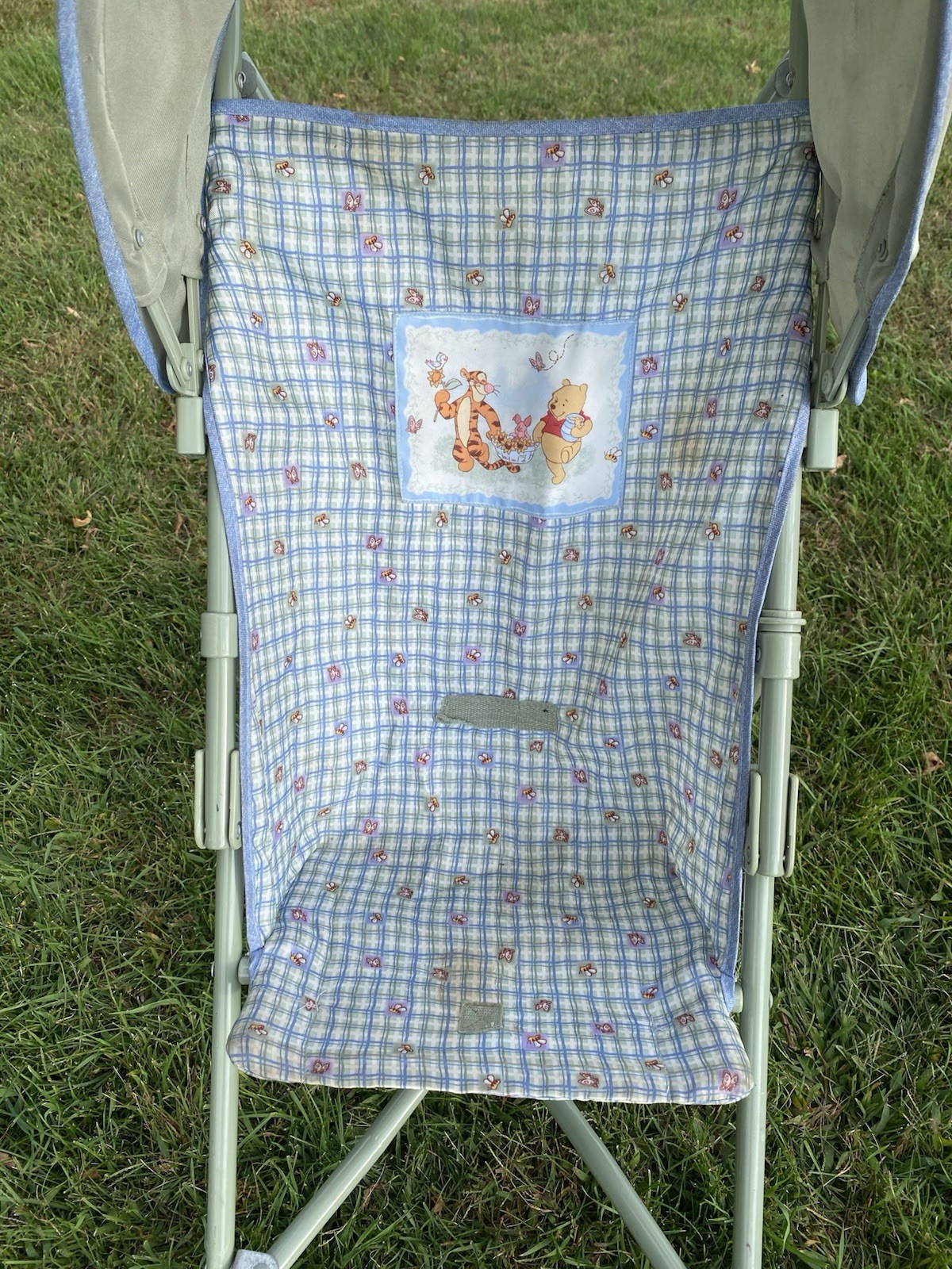 VINTAGE Y2K Winnie The Pooh Reborn BABY TODDLER Umbrella STROLLER  W/ Canopy