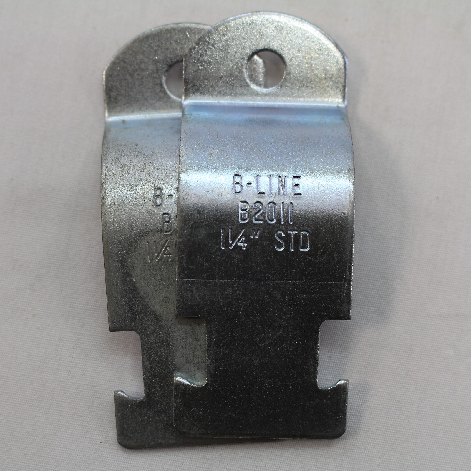 B-Line B2011 Strut Mounting Clamp Strap For 1-1/4" Pipe/Rigid Conduit NO BOLT