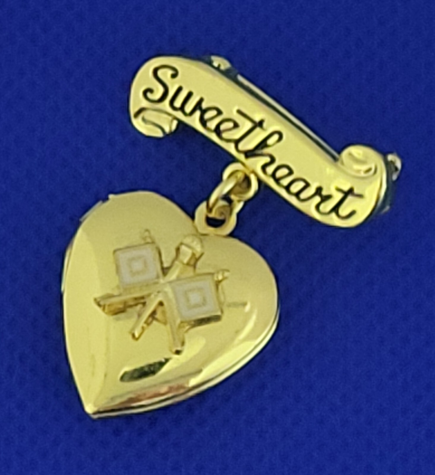 SWEETHEART HEART US Army SIGNAL CORP LOCKET DOUBLE PHOTO Military Gold Plated