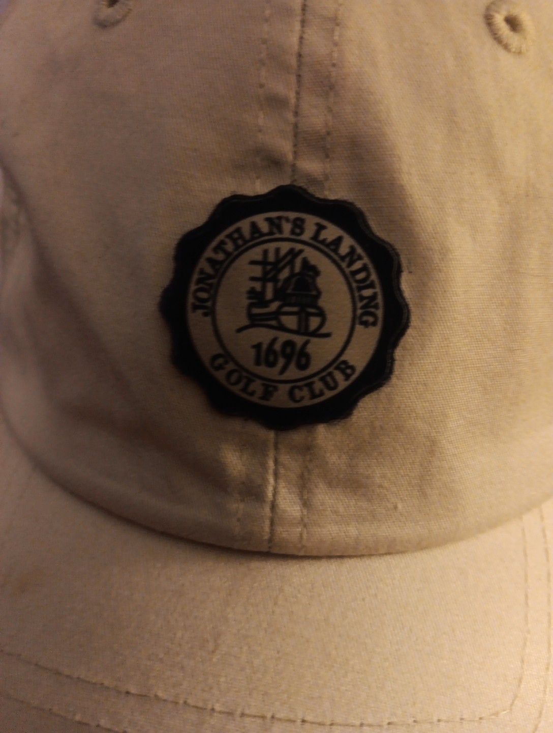 JONATHAN'S LANDING TAN, LEVELGEAR CLASSICS STRAPBACK GOLF CAP.