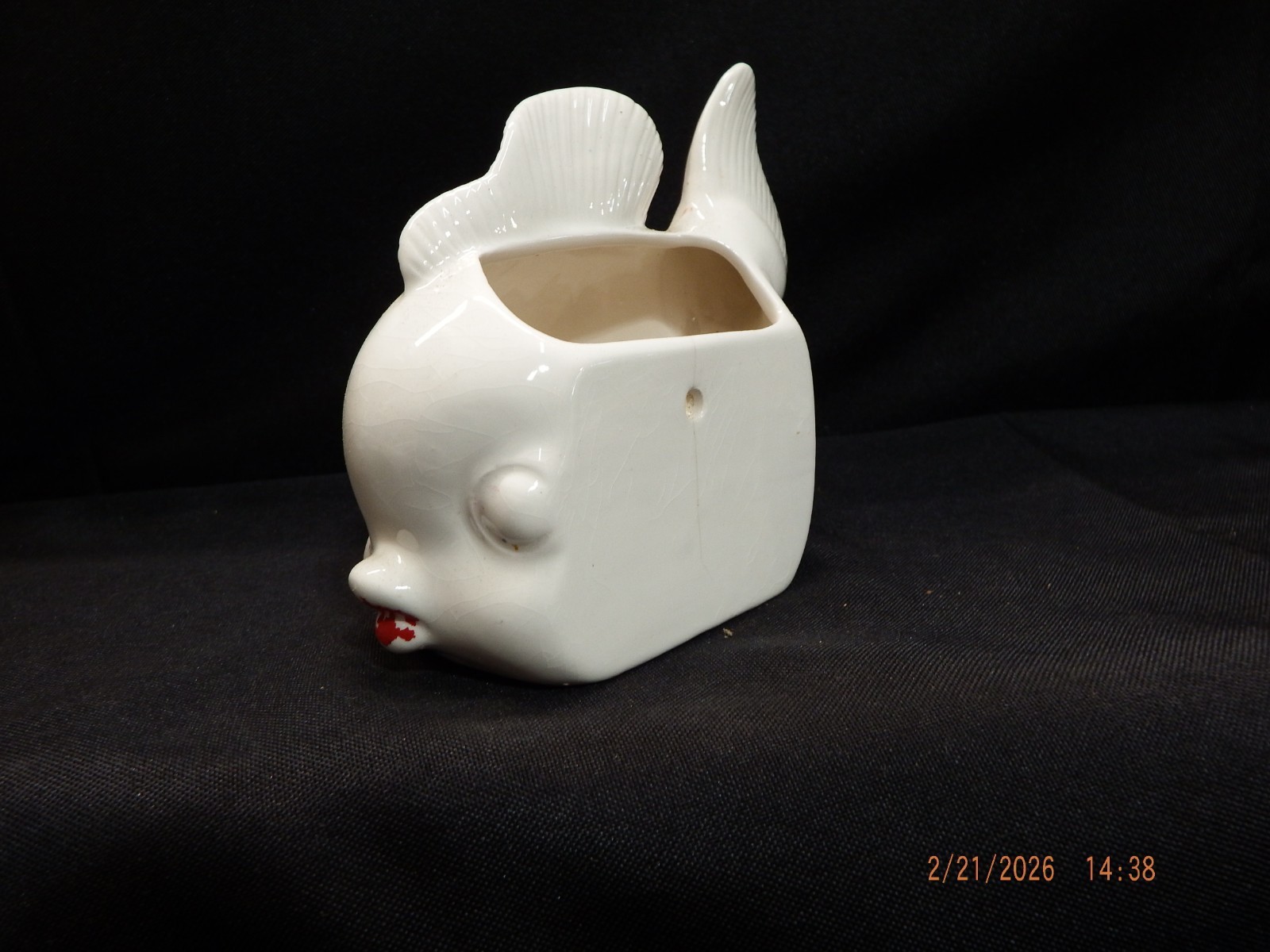 Vintage Ceramic Fish Wall Pocket/Sponge Holder-C338