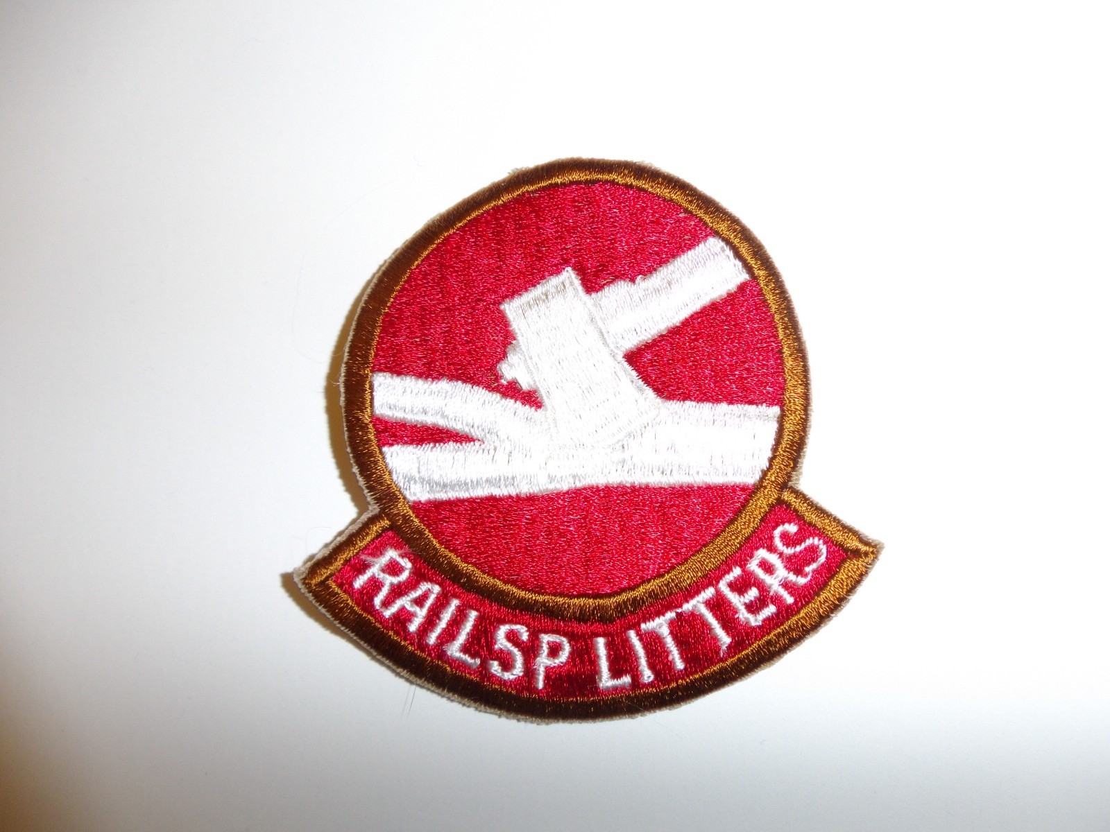 e1235 WW 2 US Army 84th Infantry Division Rail Splitters patch R9D