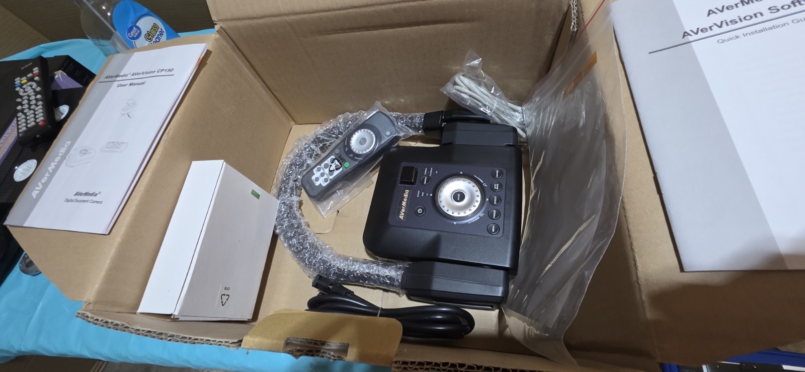 NEW AverMedia AverVision CP150 Digital Document Camera Presentation System.