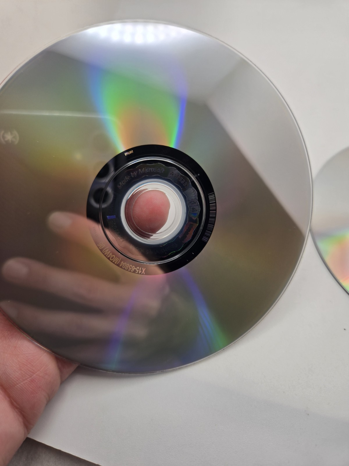 Microsoft Windows 7 Professional 32/64 Bit Full Version for Windows. Pre-owned