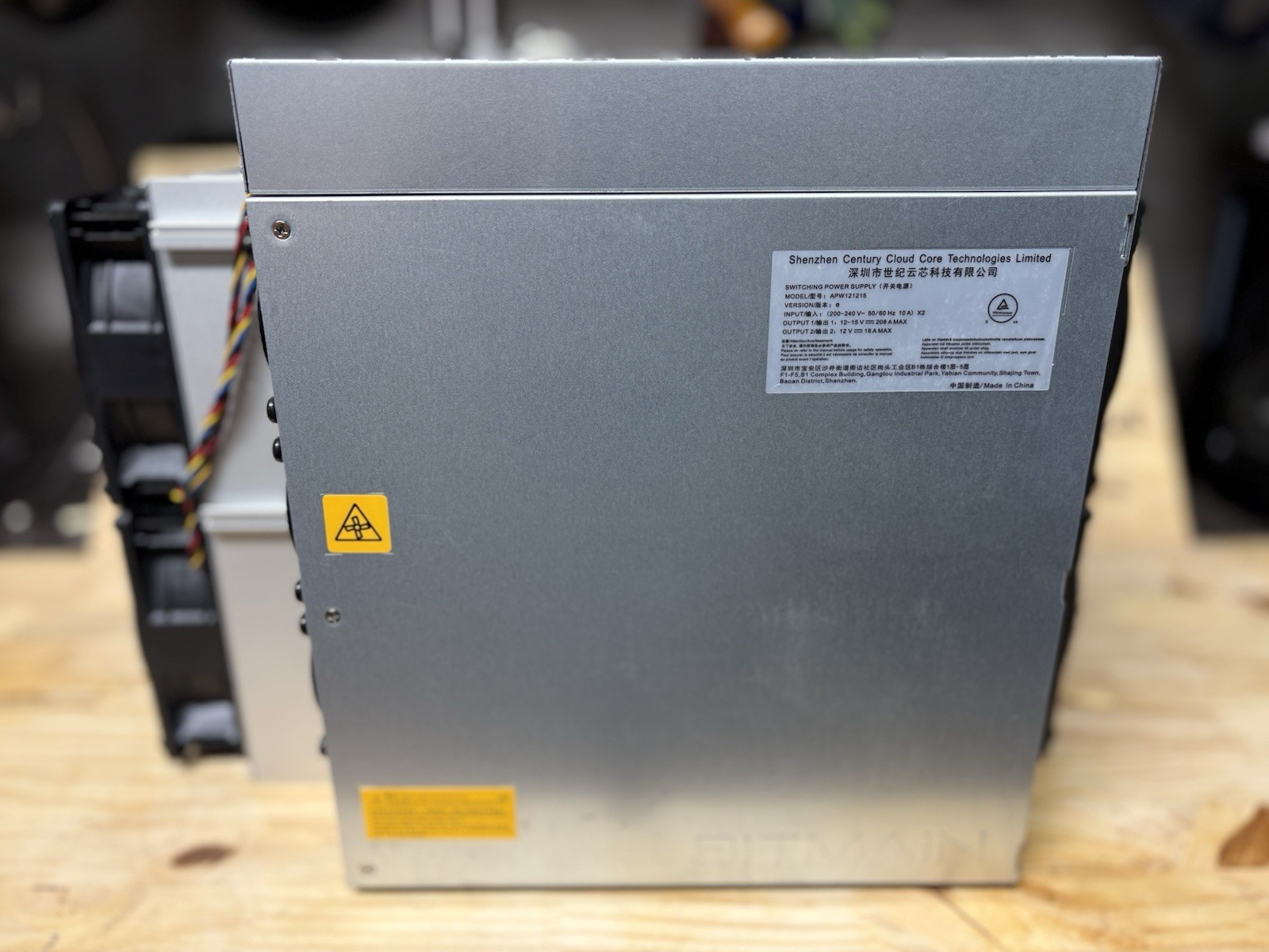 Bitmain AntMiner S19_Pro (96Th) Bitcoin Mining Machine