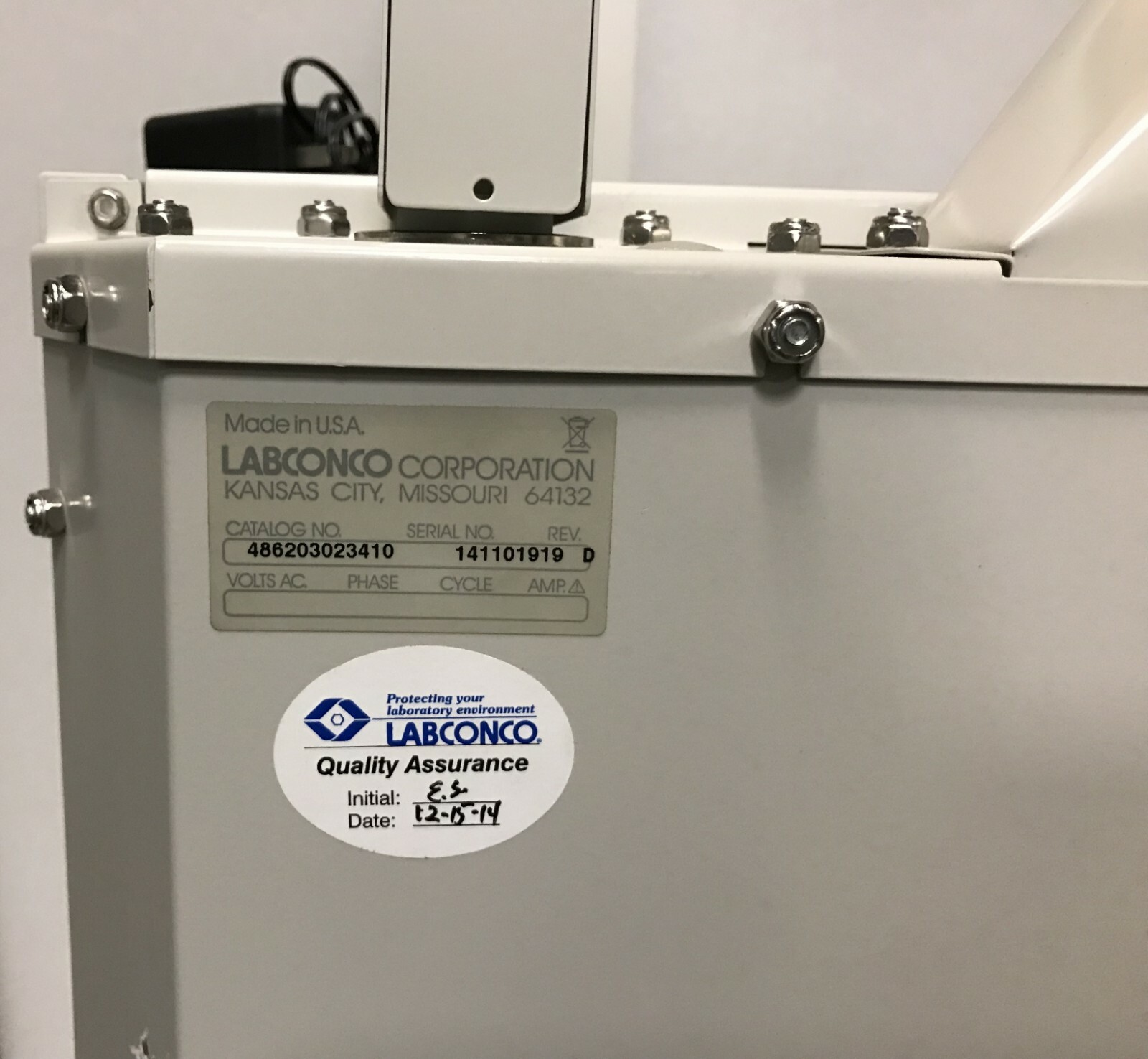 Labconco 2 ft. Protector XVS Ventilation System / FilterMate 6 Month. Wrty