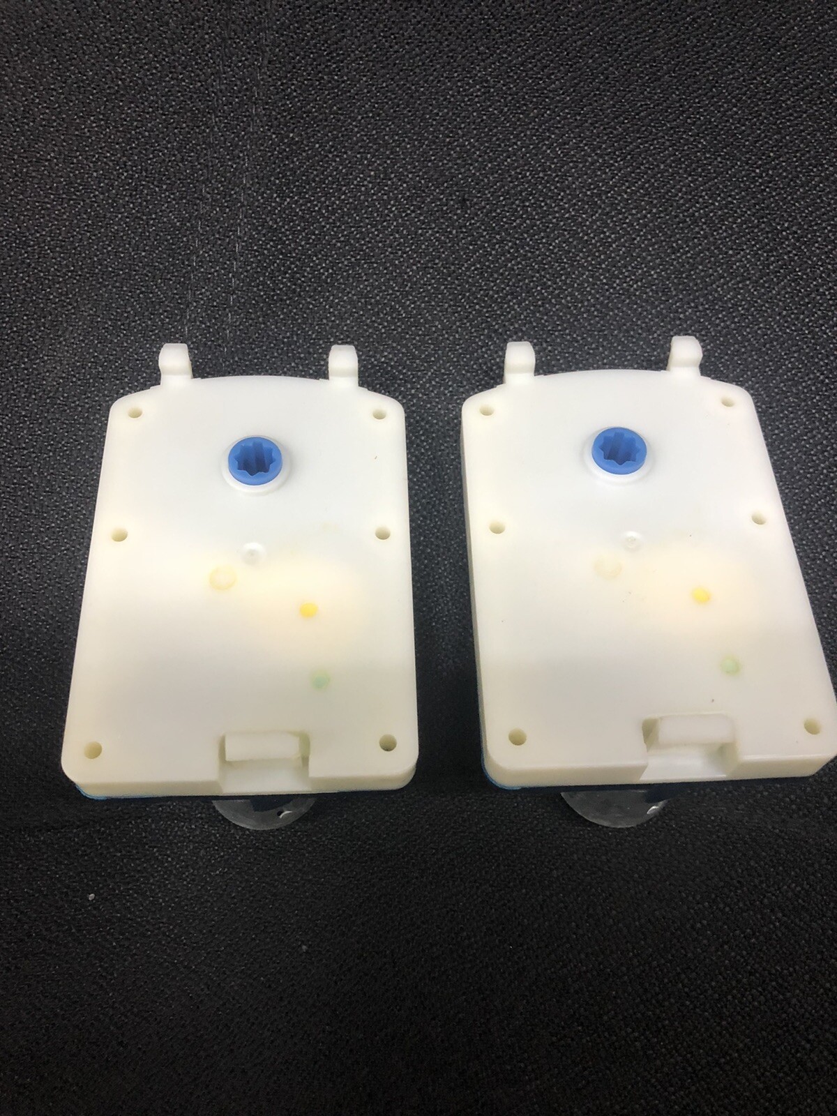 Automatic Products AP Studio 122 123 Snack Vending machine Motor blue/white Lot