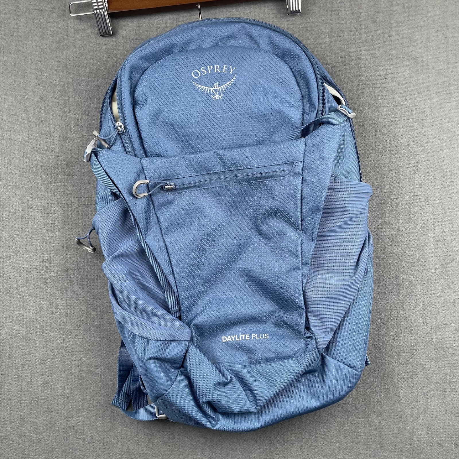 Osprey Daylite Plus Backpack Blue 20L Hiking Travel Daypack Ripstop Laptop