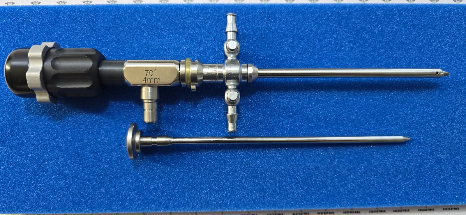 Stryker Arthroscope 4.0mm x 70° Non-Autoclavable C-Mount with Sheath