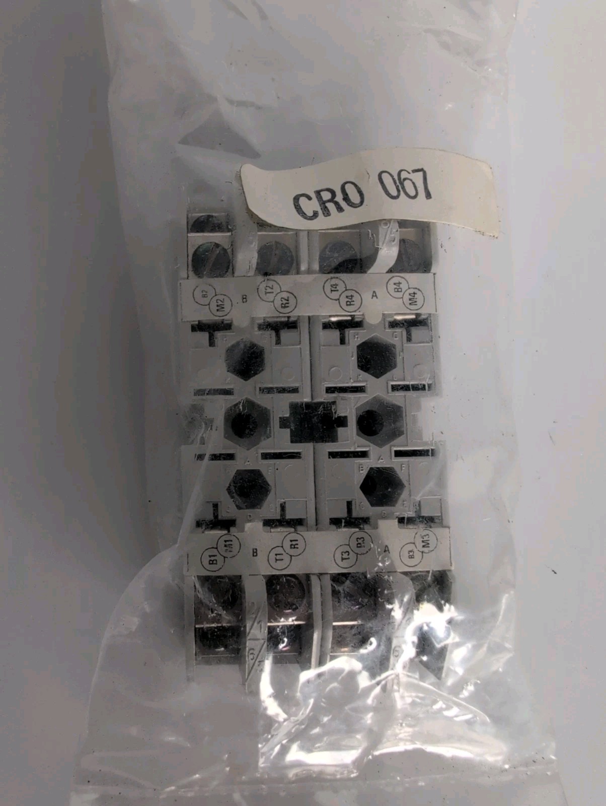 THOMAS & BETTS CR0067 RELAY SOCKET