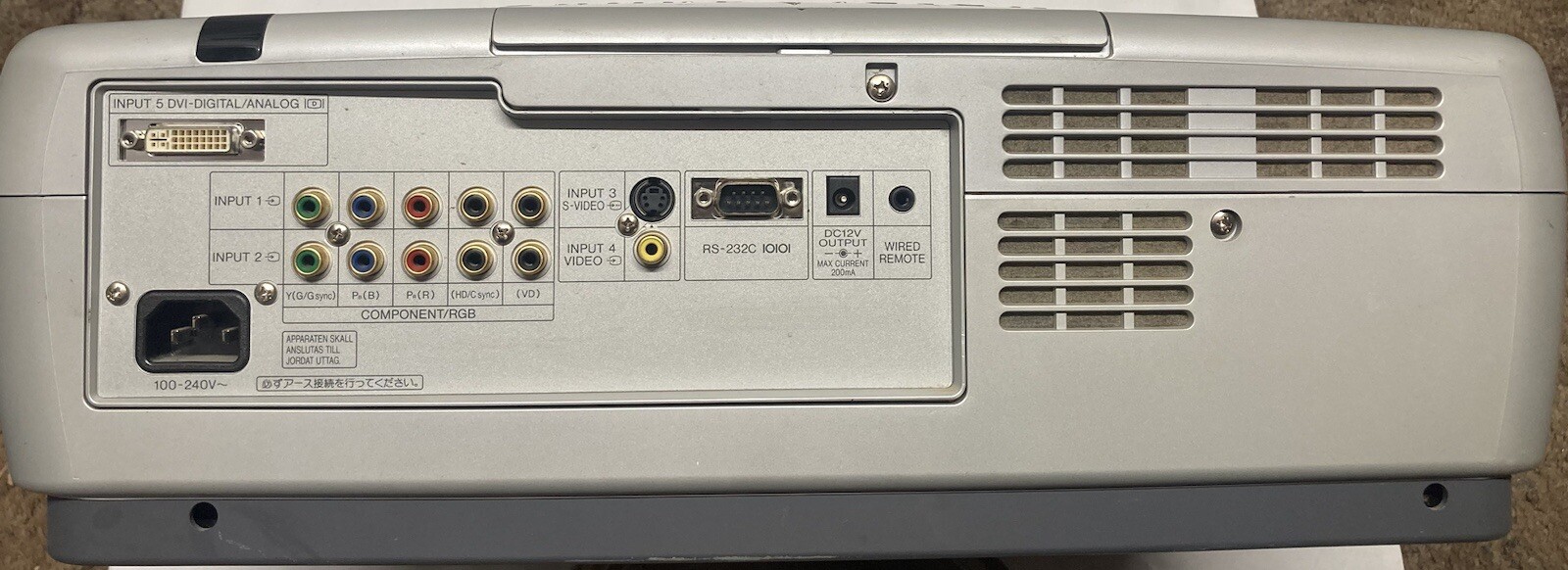 Sharp xv-z10000 Projector Excellent Condition!