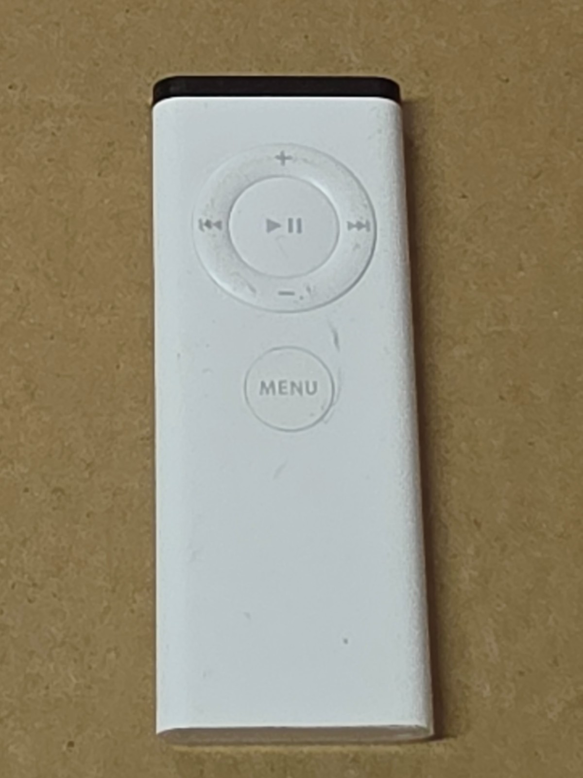 GENUINE OEM APPLE A1156 REMOTE CONTROL 603-8731-A  J3.5